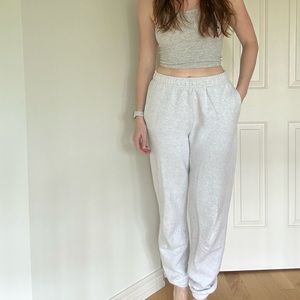 Cozy fleece Aritzia boyfriend sweatpant